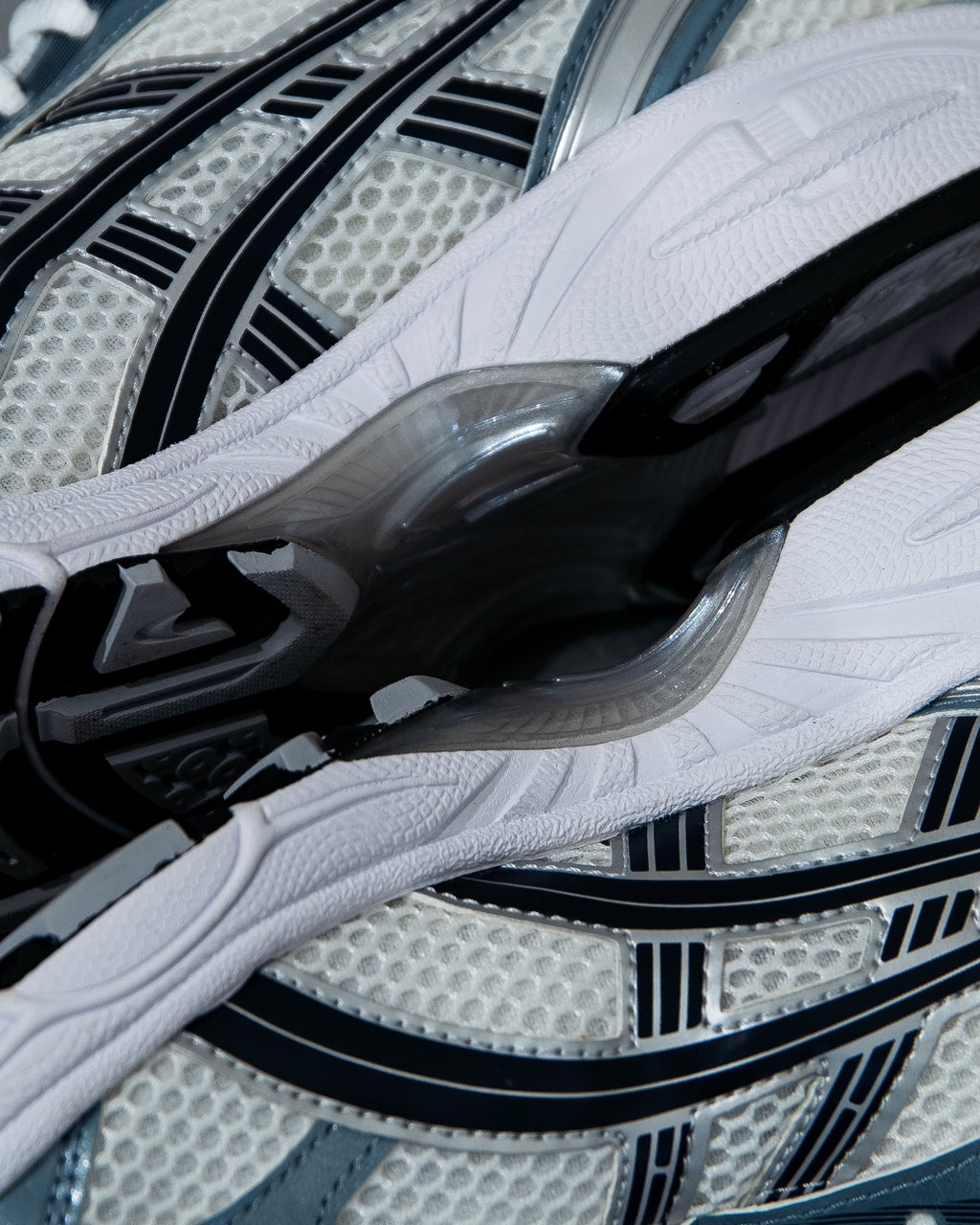 Asics Gel-Kayano 14 - White/Fjord Grey