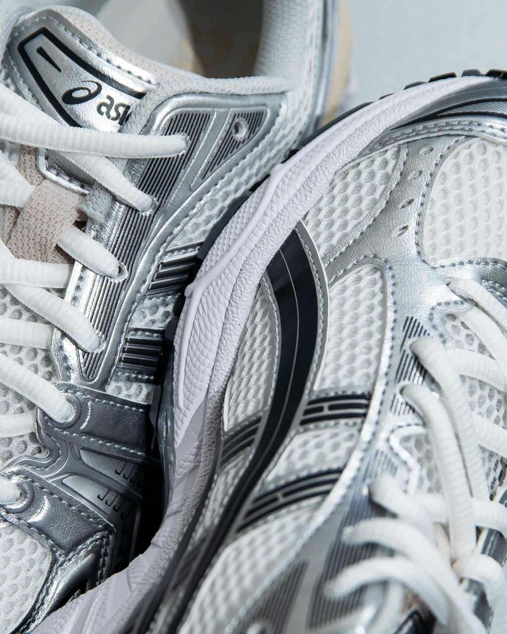 ASICS Gel-Kayano 14 - White Graphite Grey