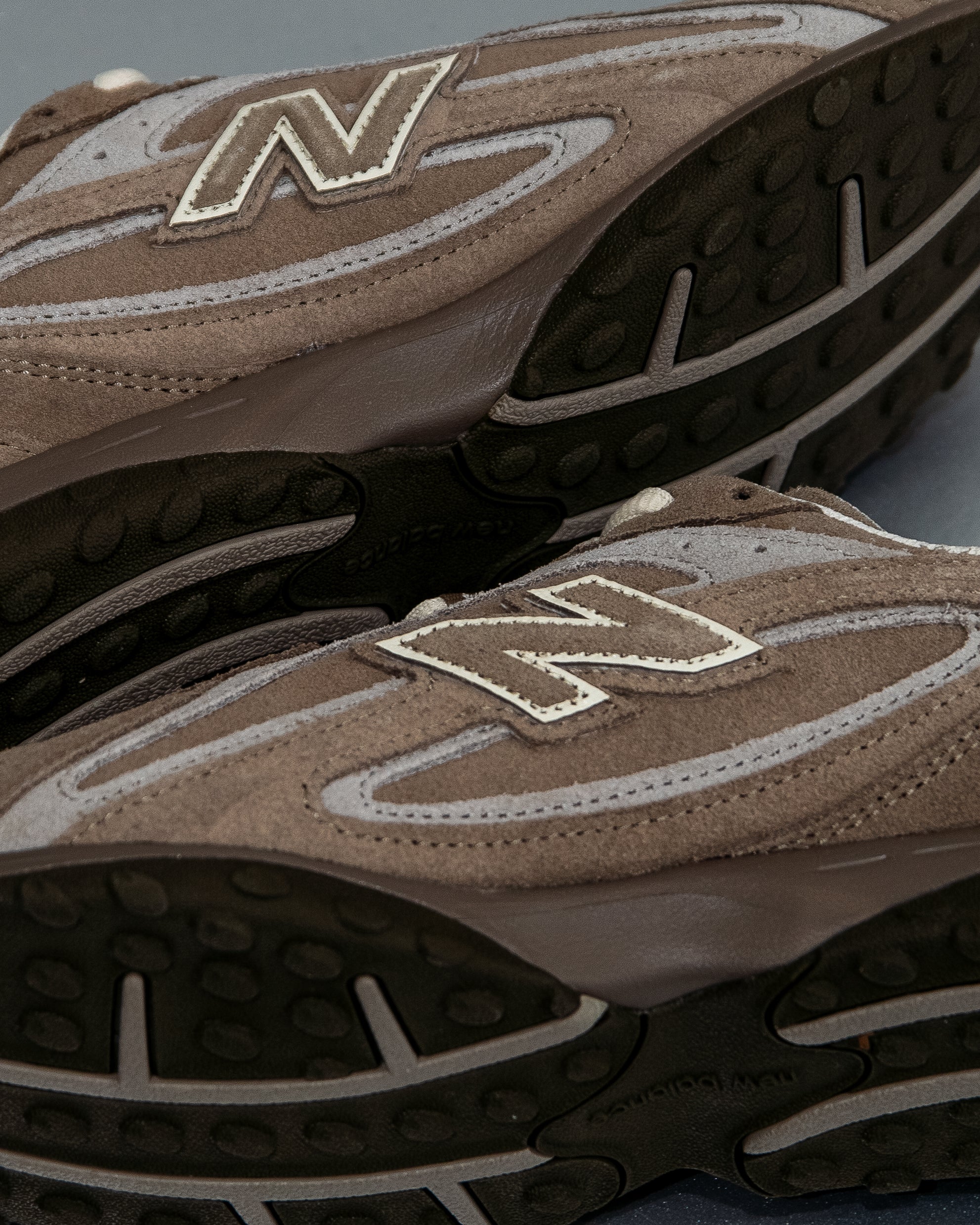 New Balance 204L - ‘Mushroom Arid Stone’