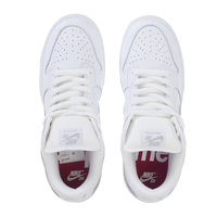 Nike SB Dunk Low ‘Supreme 94 White Metallic Silver’