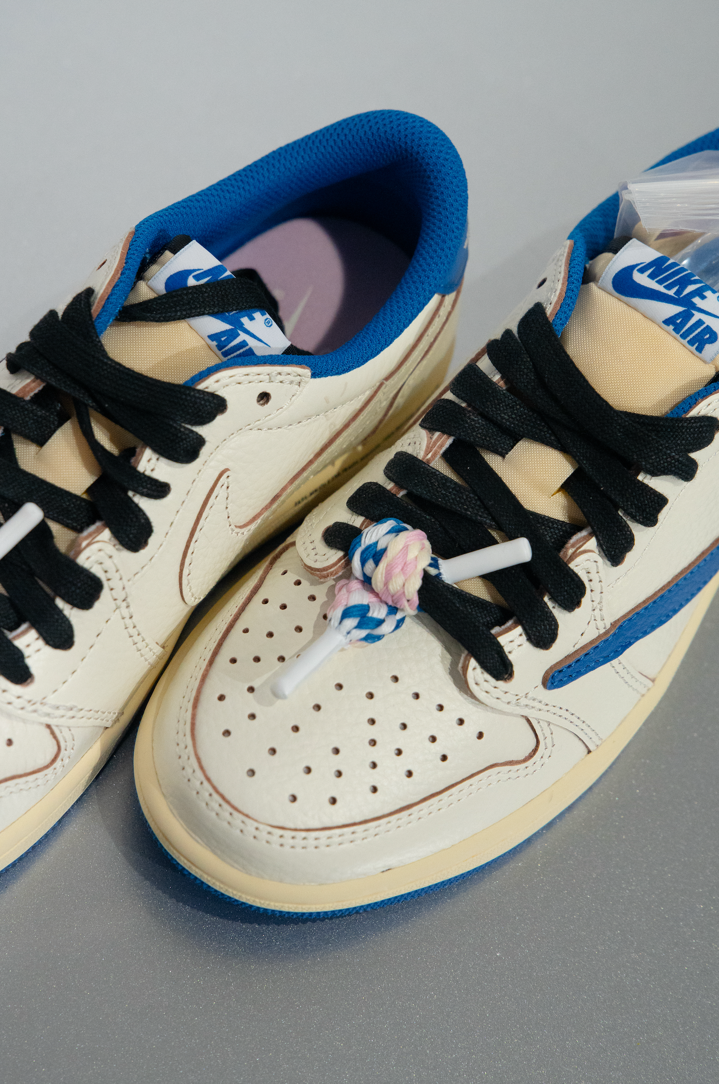 Jordan 1 Retro Low - Fragment x Travis Scott Sail Military Blue