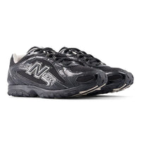 New Balance 204L ‘Black Timberwolf’