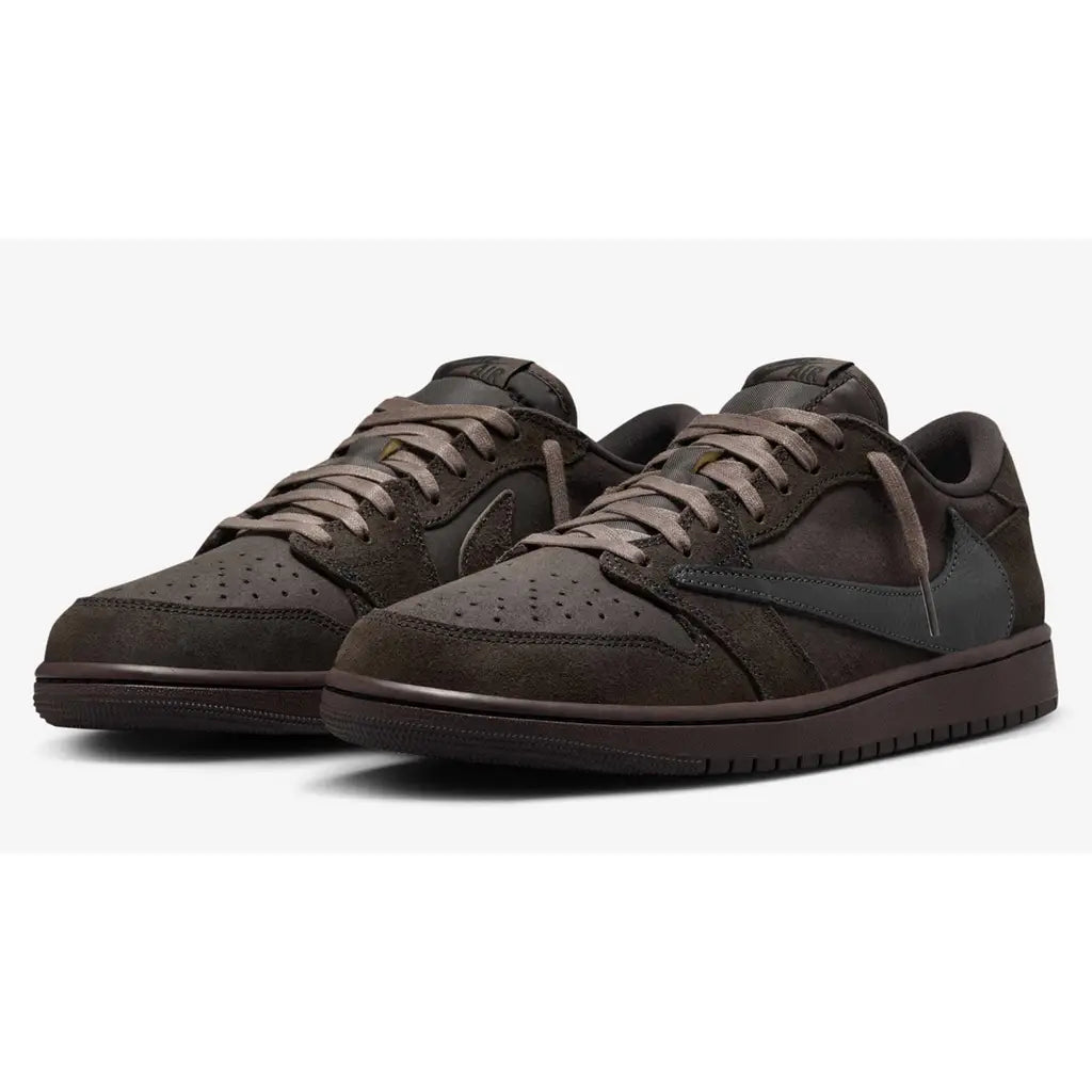 Jordan 1 Retro Low OG SP x Travis Scott - 'Velvet Brown'