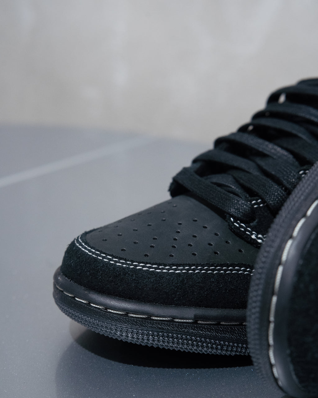 Jordan 1 Retro Low OG SP x Travis Scott - Black Phantom