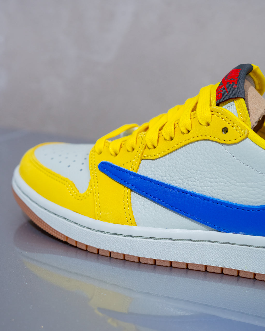 Jordan 1 Retro Low OG SP x Travis Scott - Canary