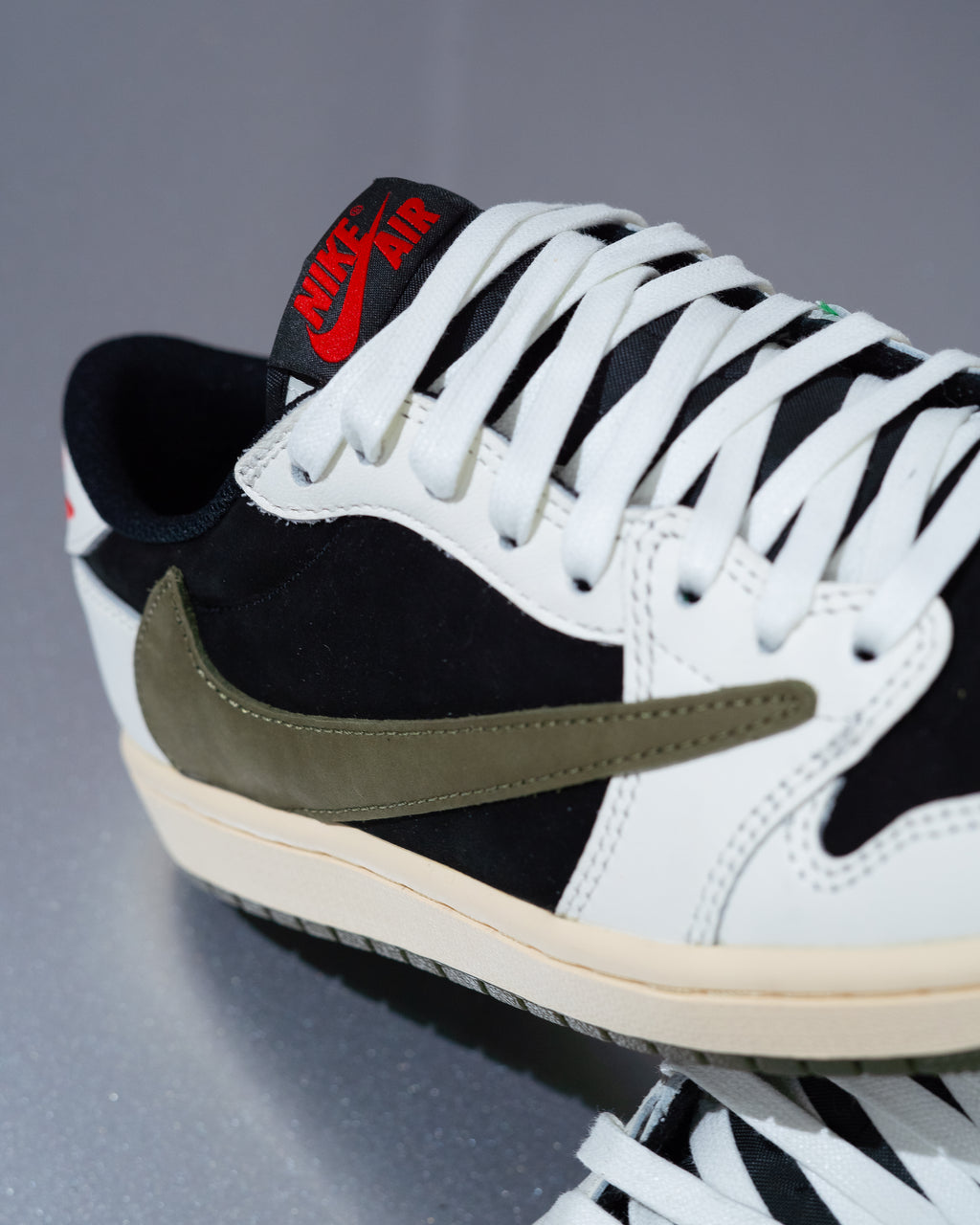 Jordan 1 Retro Low OG SP Travis Scott Olive (Women's)