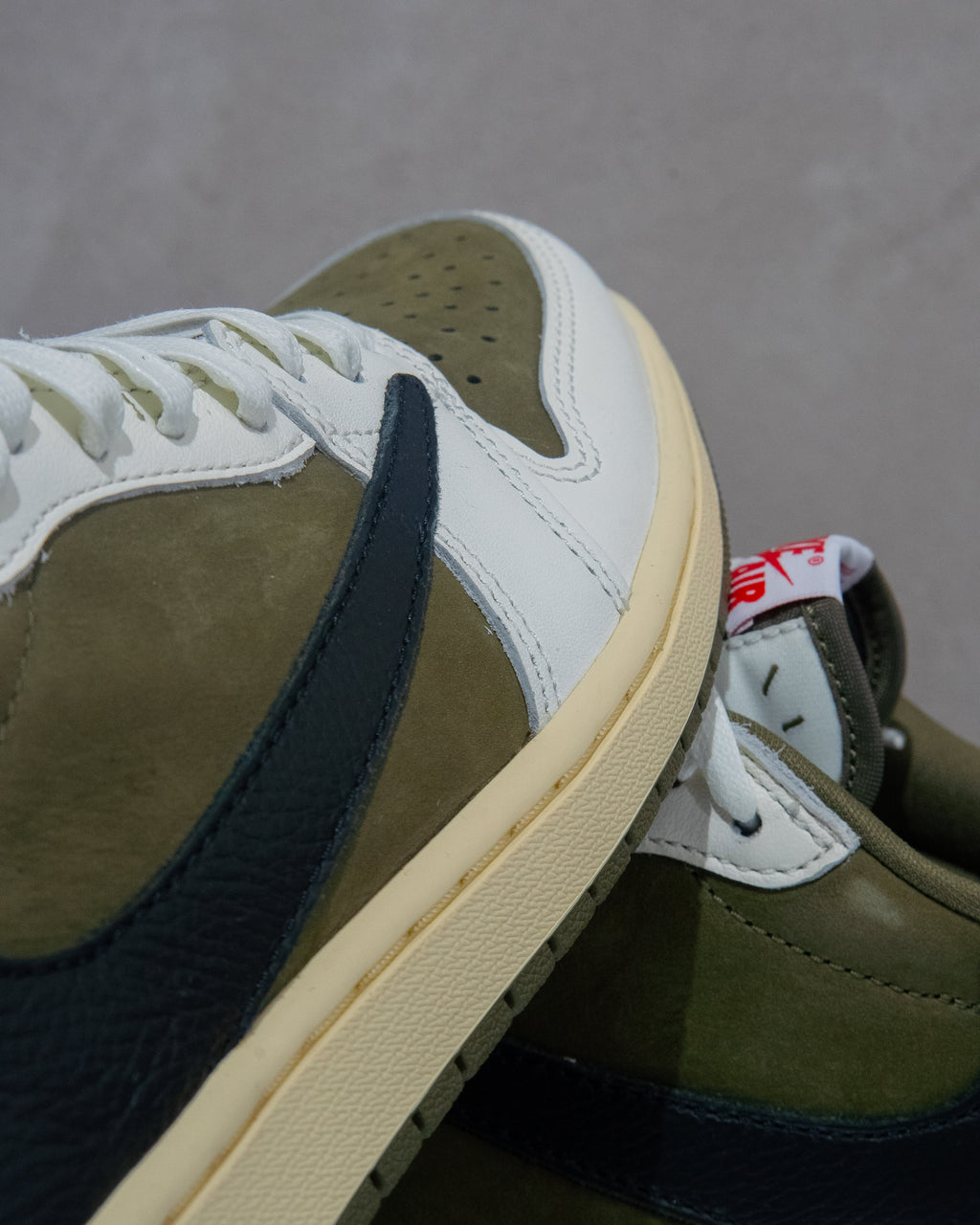 Jordan 1 Retro Low OG SP Travis Scott Medium Olive